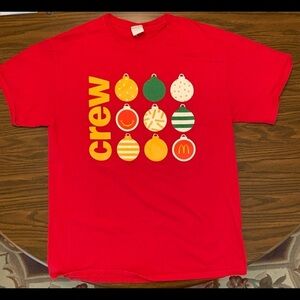 MCDONALDS  EMPLOYEE CREW HOLIDAY CHRISTMAS ORNAMENT WORK SHIRT RED LARGE